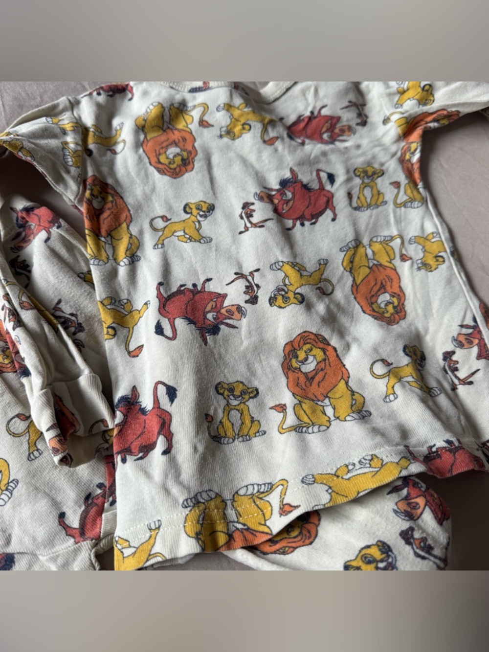 Baby Gap Pajama Set - Lion King - 2T - Picture 8 of 8